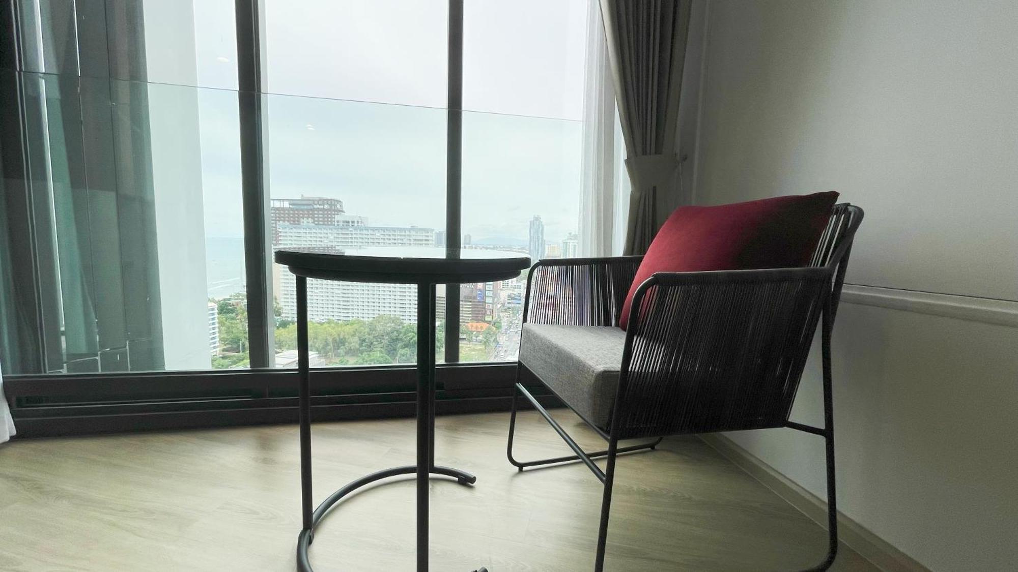 Edge Central # Utrip Pattaya Esterno foto